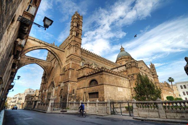 Palermo Home Cathedral Apartment Bagian luar foto